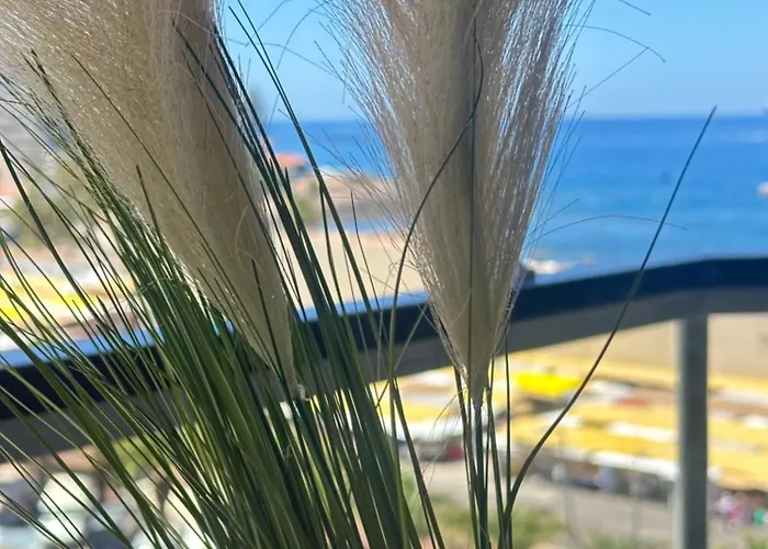 Boutique Penthouse Sea View *