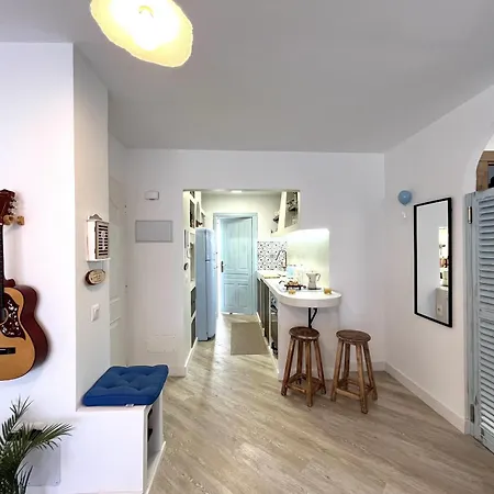 Boutique Penthouse Sea View Apartment