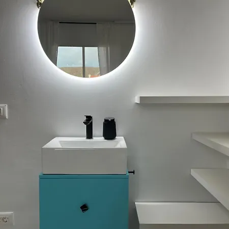Boutique Penthouse Sea View * لوس كريستيانوس