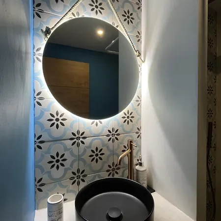 Boutique Penthouse Sea View * לוס כריסטיאנוס