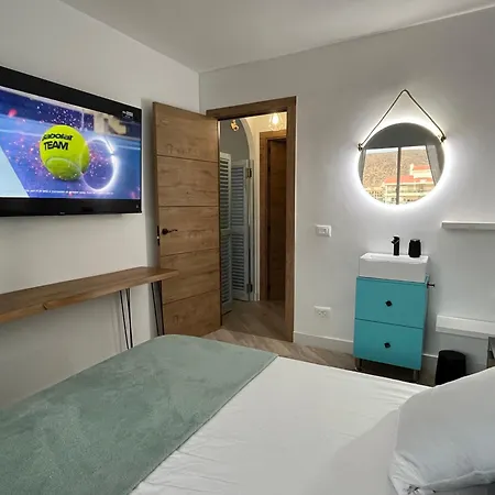 Boutique Penthouse Sea View דירה